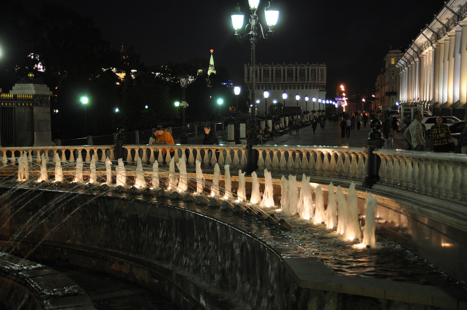 Проект освещения территории Манежной площади г. Москва