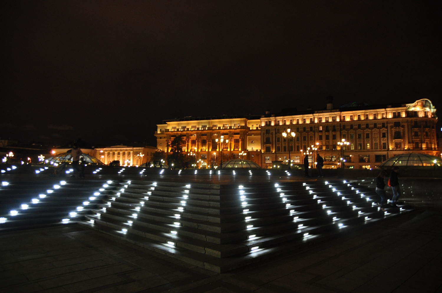 Проект освещения территории Манежной площади г. Москва
